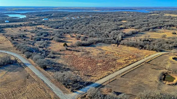 $160,000 | 107 West Huron Circle, Nocona, TX 76255