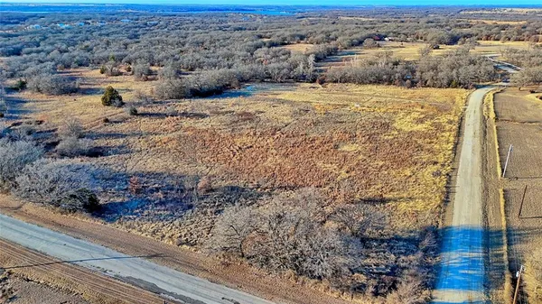 $160,000 | 107 West Huron Circle, Nocona, TX 76255