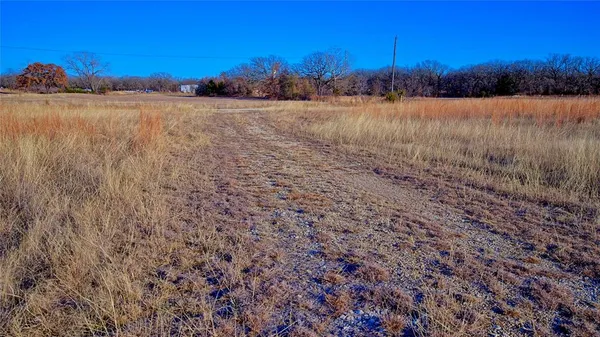 $160,000 | 107 West Huron Circle, Nocona, TX 76255