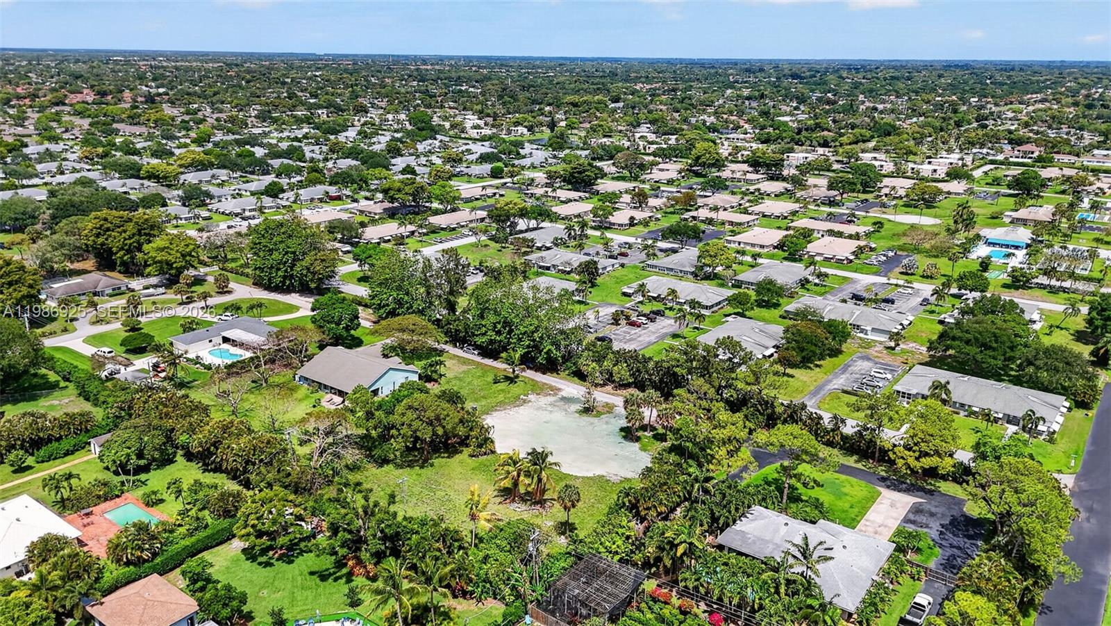 3920 Evans Road Delray Beach, FL 33445 - Photo 17 of 38