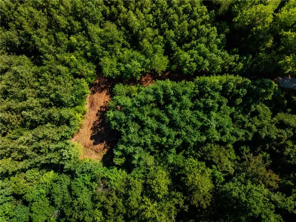 $549,000 | 3 Bayshore Drive, Seneca, SC 29672