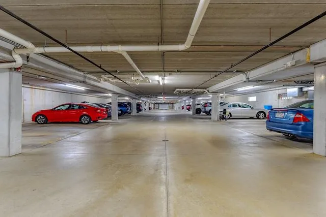 $295,000 | 230 Hilldale Drive, Unit 1112, Hartford, WI 53027