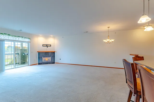 $295,000 | 230 Hilldale Drive, Unit 1112, Hartford, WI 53027