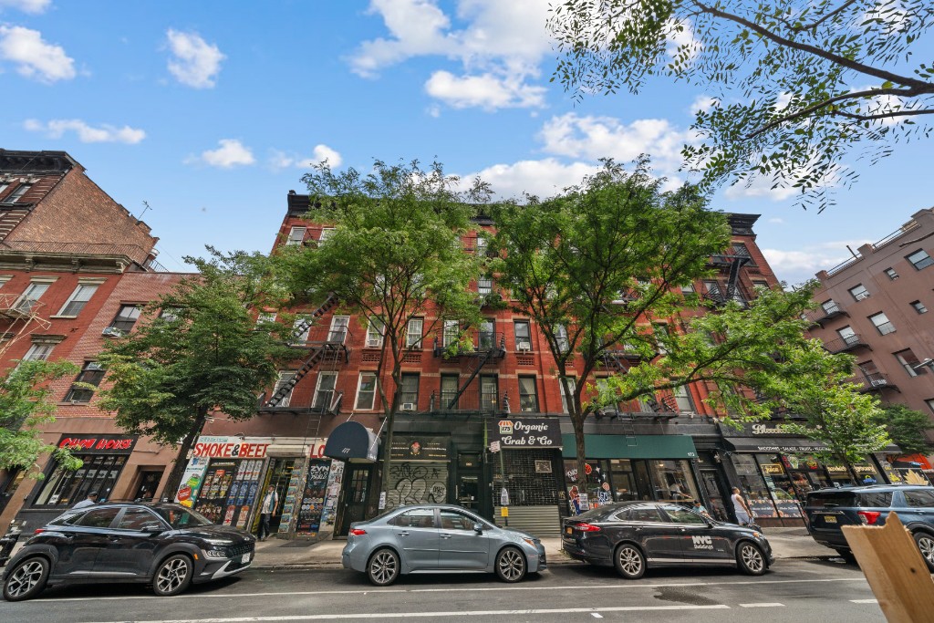 175 Bleecker Street, Unit 11 Manhattan, NY 10012 - Photo 14 of 14 Photo 14