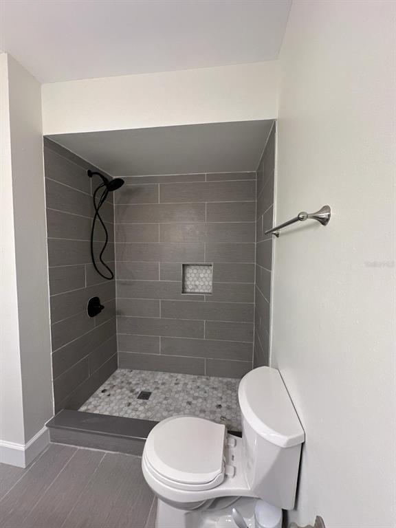 310 Cherokee Court, Unit F Altamonte Springs, FL 32701 - Photo 12 of 27