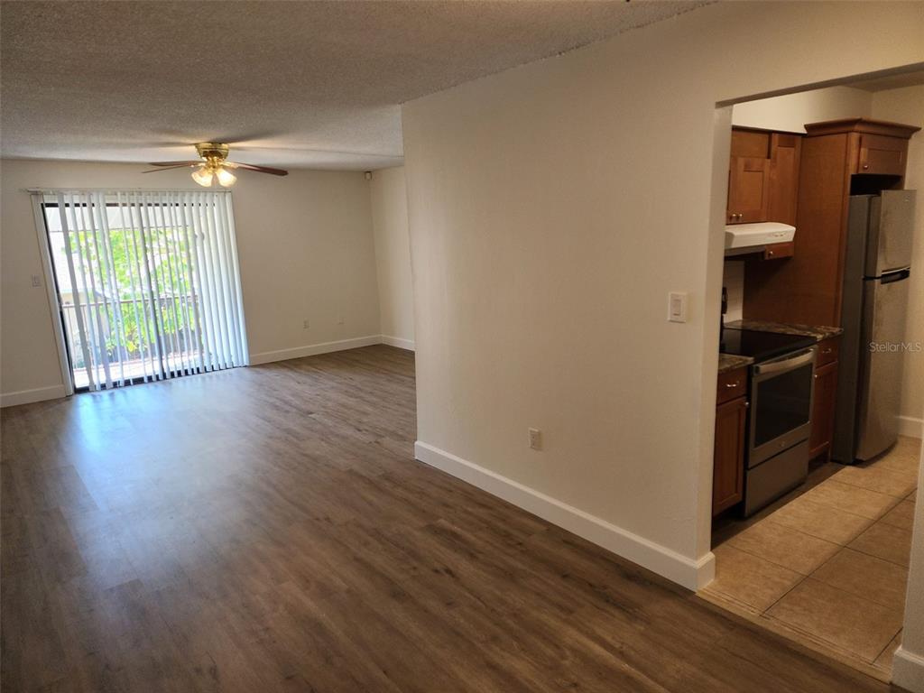 310 Cherokee Court, Unit F Altamonte Springs, FL 32701 - Photo 3 of 27