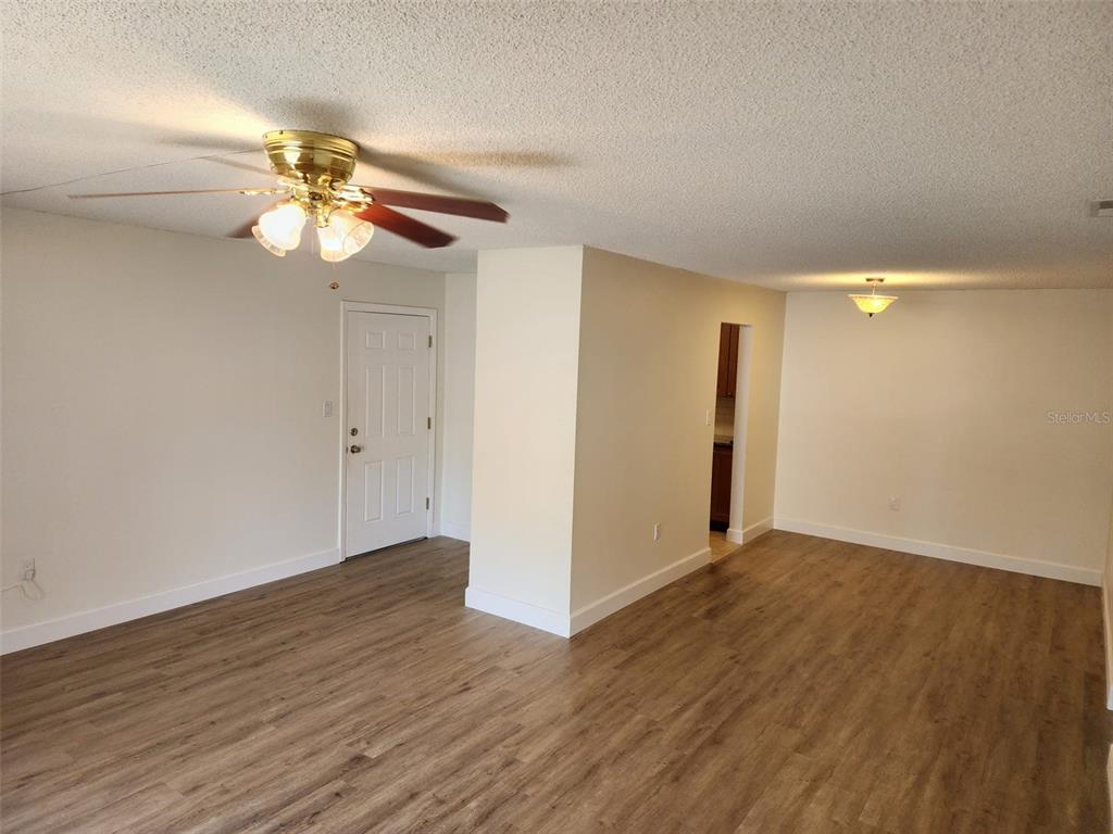 310 Cherokee Court, Unit F Altamonte Springs, FL 32701 - Photo 4 of 27