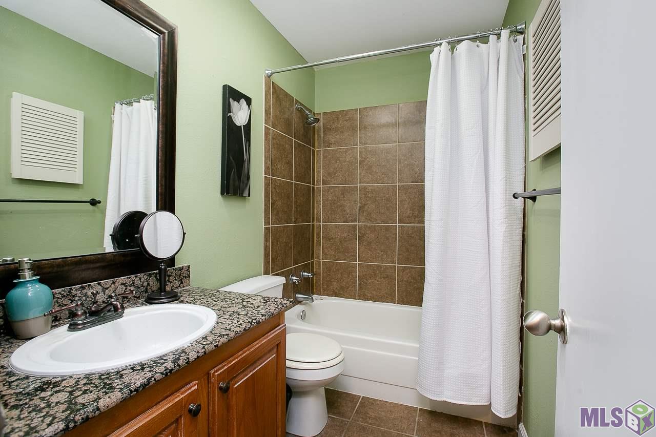 10294 West Winston Avenue, Unit 2 Baton Rouge, LA 70809 - Photo 15 of 23