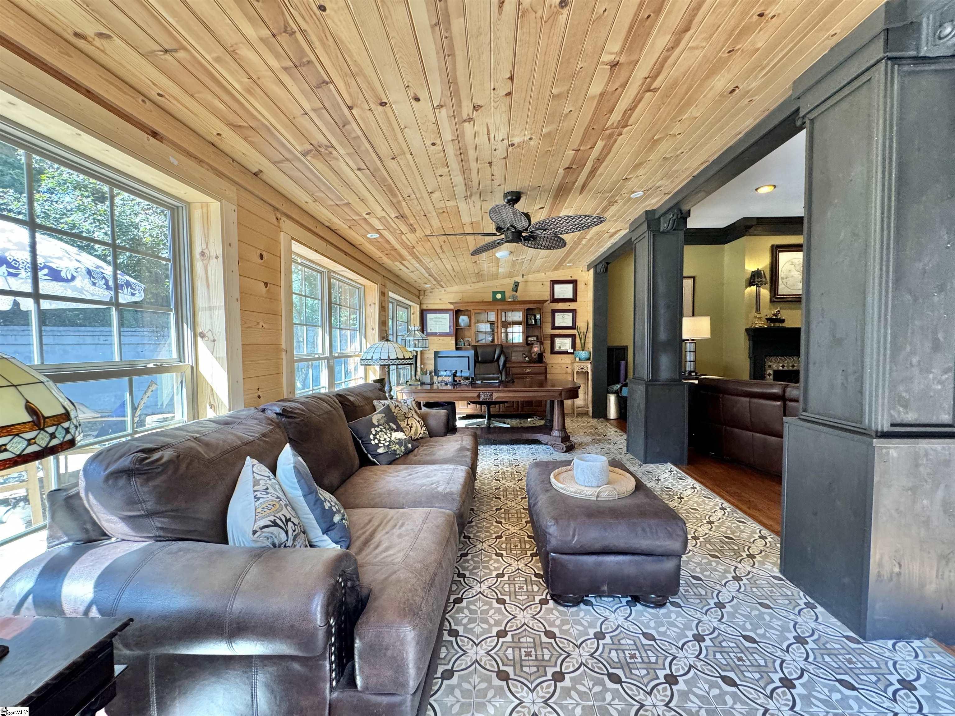 401 Laurel Road Easley, SC 29642 - Photo 11 of 36