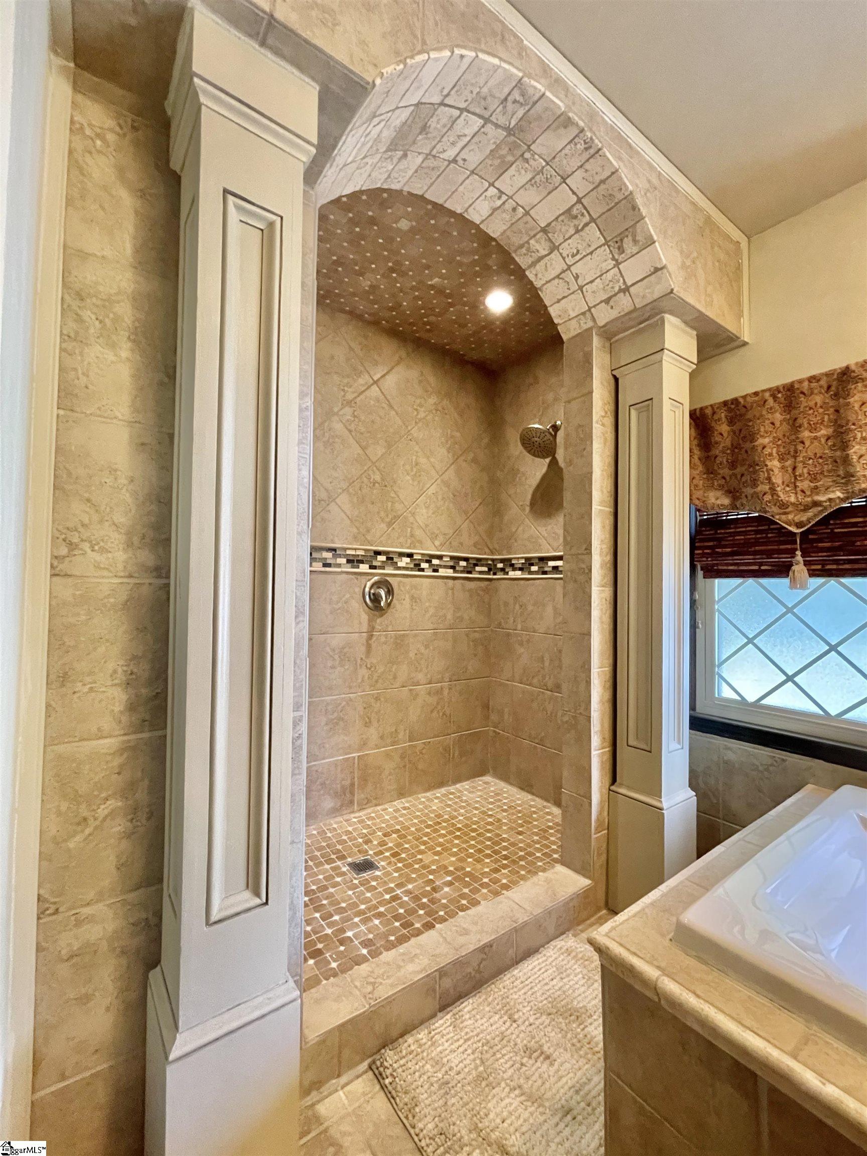 401 Laurel Road Easley, SC 29642 - Photo 24 of 36