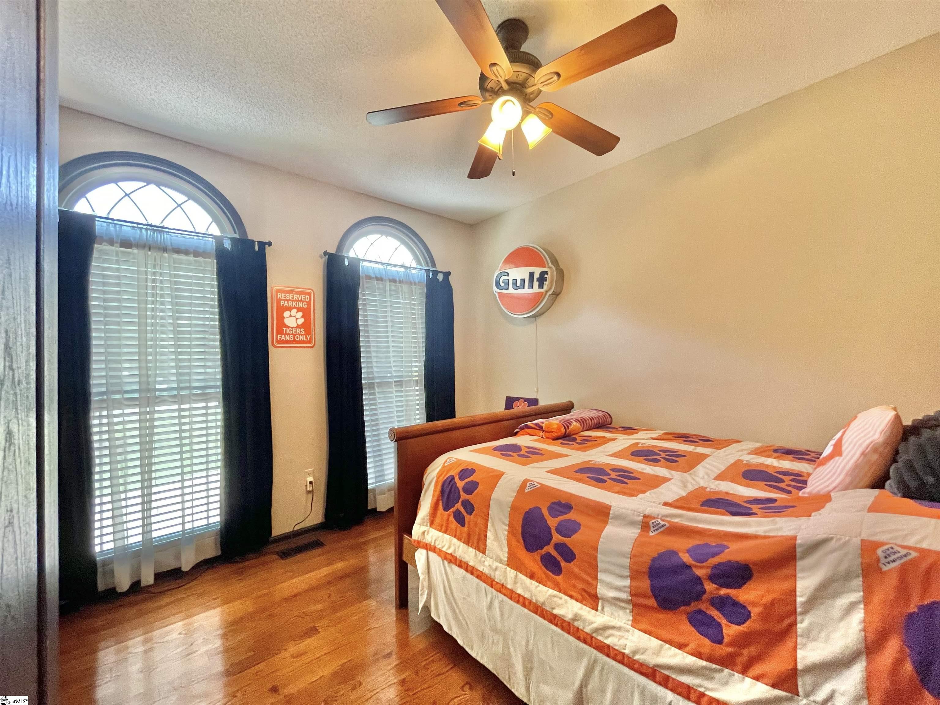 401 Laurel Road Easley, SC 29642 - Photo 26 of 36