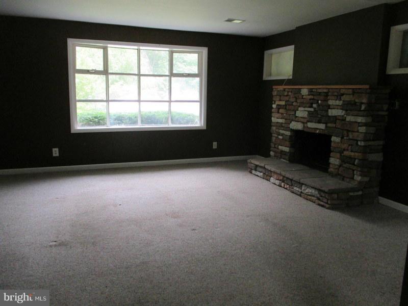 6305 Bootleggers Road Marshall, VA 20115 - Photo 13 of 16 Lower Level Rec Rm 2
