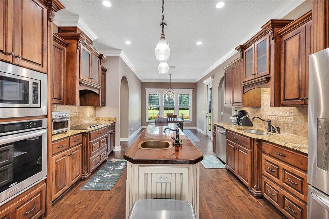 232 Harbor Pointe Drive Brunswick, GA 31523 - Photo 13 of 42