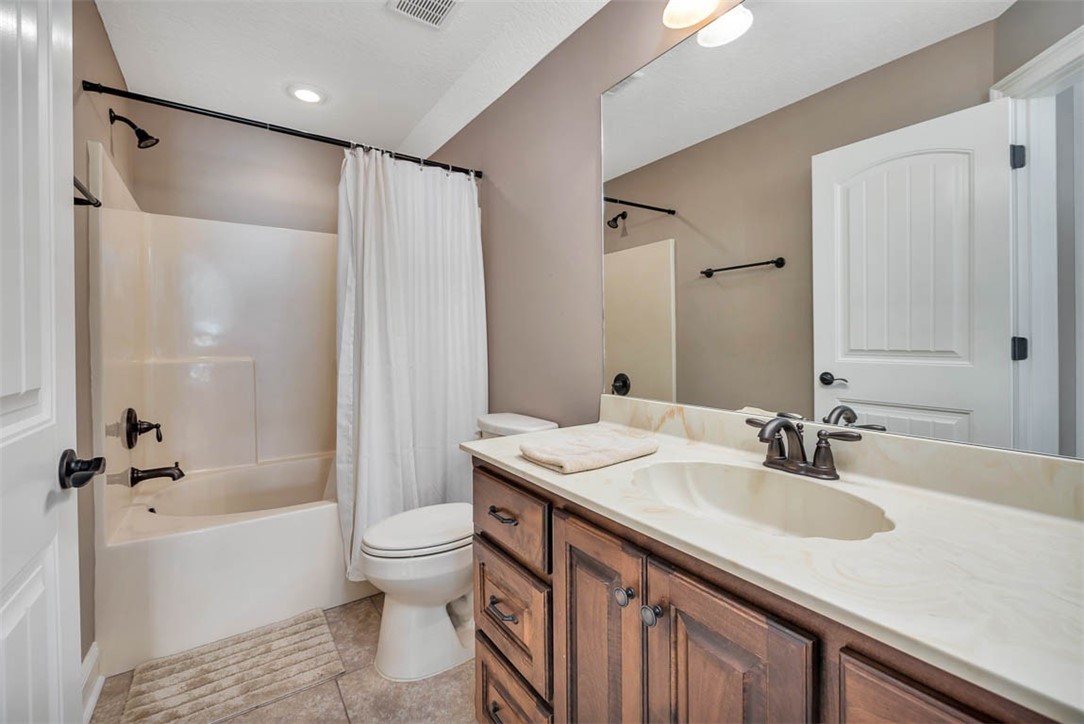 232 Harbor Pointe Drive Brunswick, GA 31523 - Photo 26 of 42