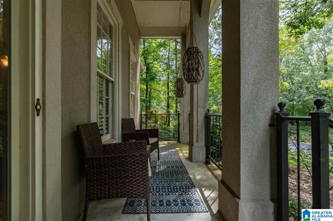 1405 Eden Ridge Circle Birmingham, AL 35244 - Photo 4 of 40