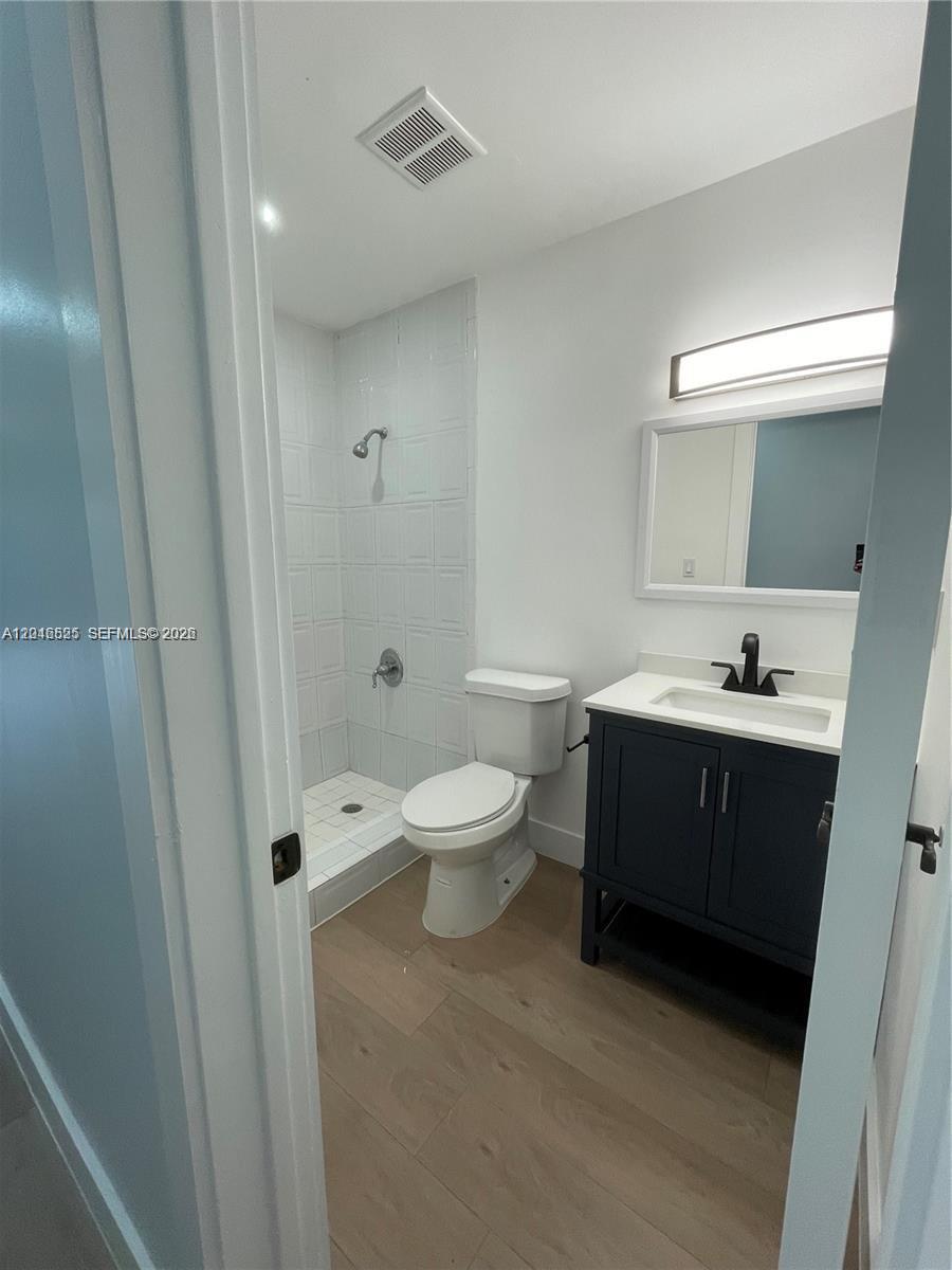 3793 Southwest 28th Street, Unit 3793 Miami, FL 33134 - Photo 11 of 12