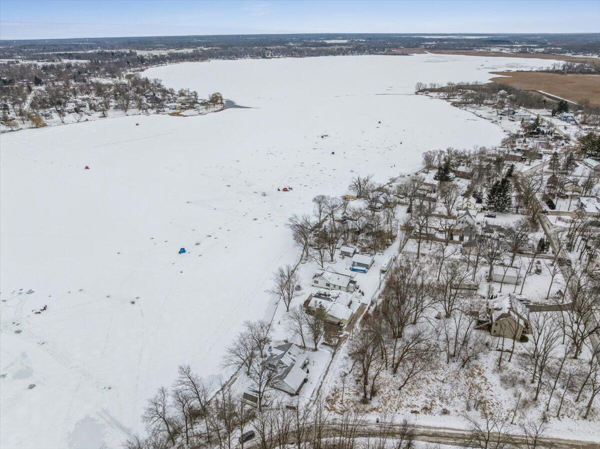 27705 98th Street Salem Lakes, WI 53179 - Photo 3 of 24 5-6