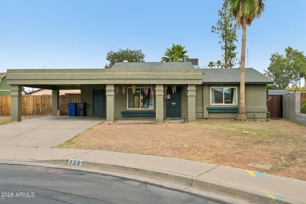 $319,900 | 723 South Whiting Circle, Mesa, AZ 85204