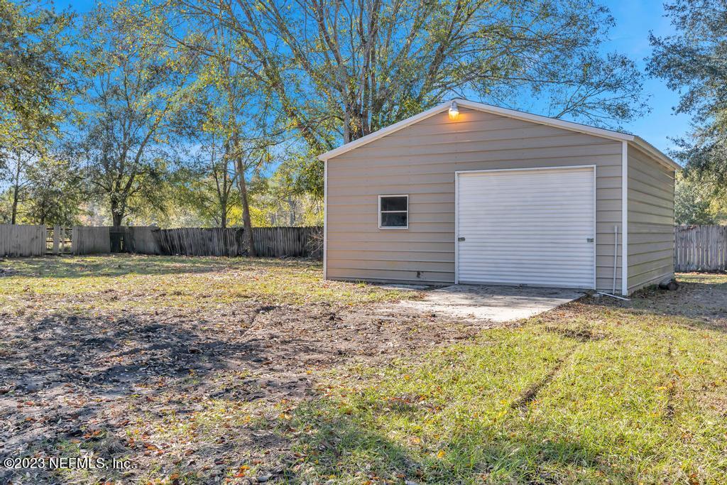1706 Long Horn Road Middleburg, FL 32068 - Photo 34 of 35 back shed