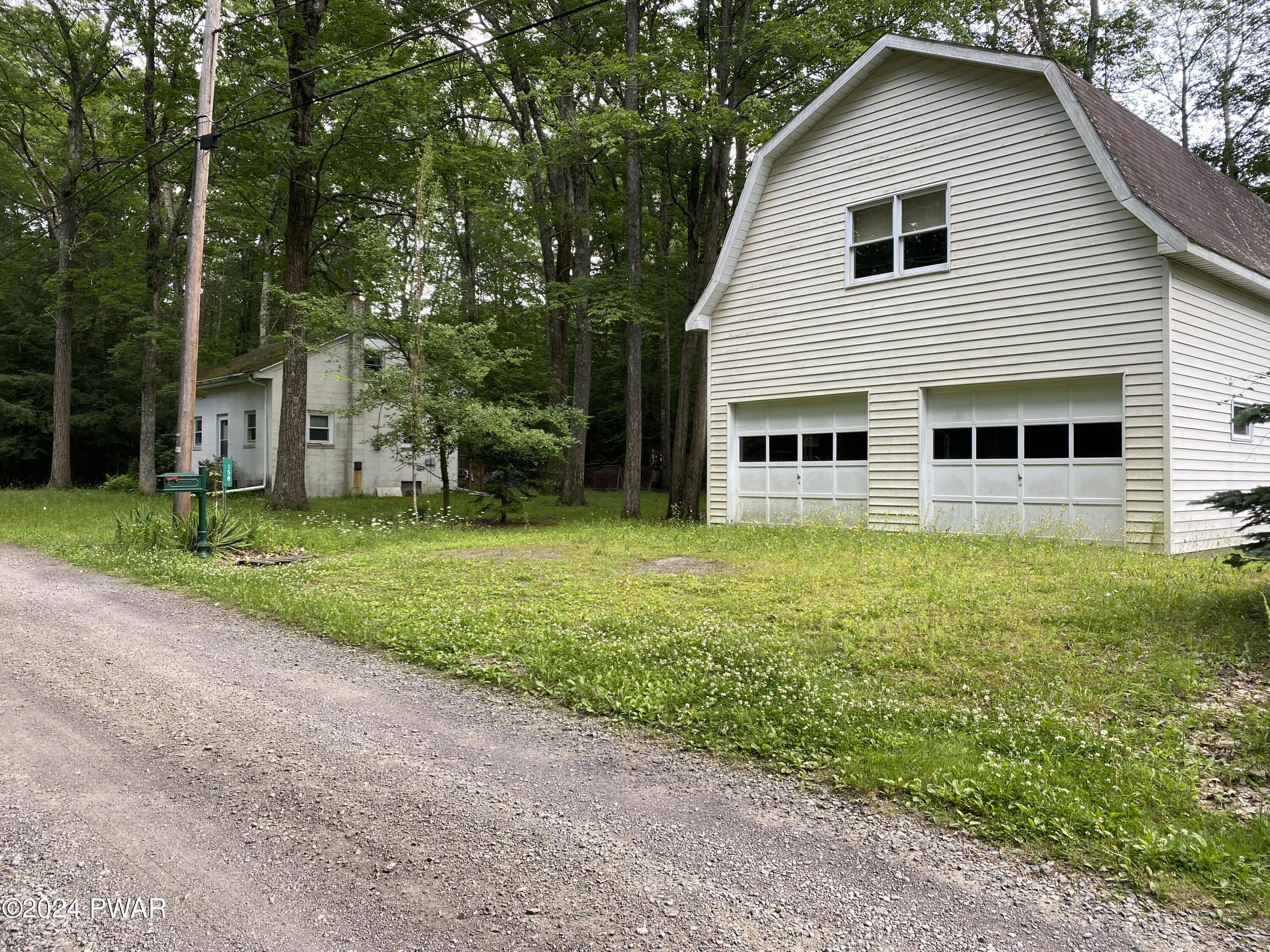 155 Perry Road Greentown, PA 18426 - Photo 1 of 23