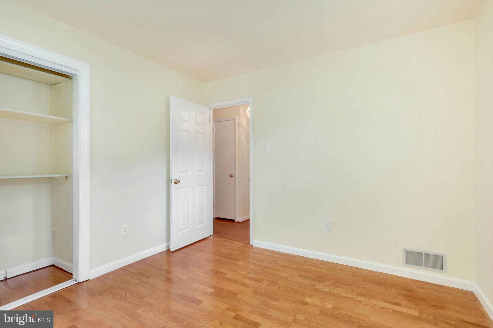 7408 Kelvin Place Springfield, VA 22151 - Photo 20 of 29 Bedroom