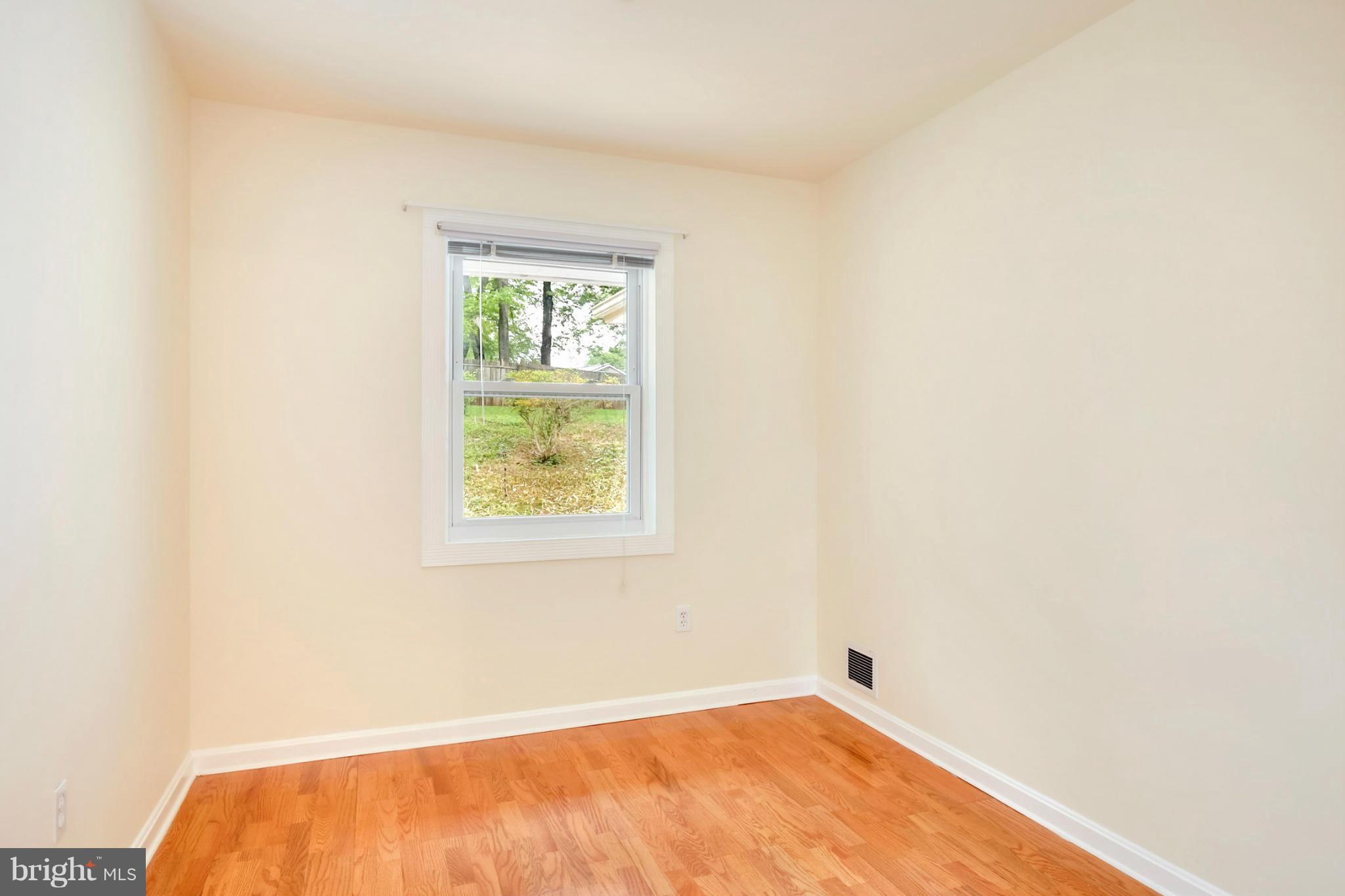 7408 Kelvin Place Springfield, VA 22151 - Photo 24 of 29 Bedroom