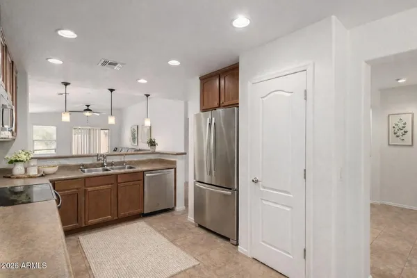 $513,000 | 2215 East Everglade Lane, Gilbert, AZ 85298