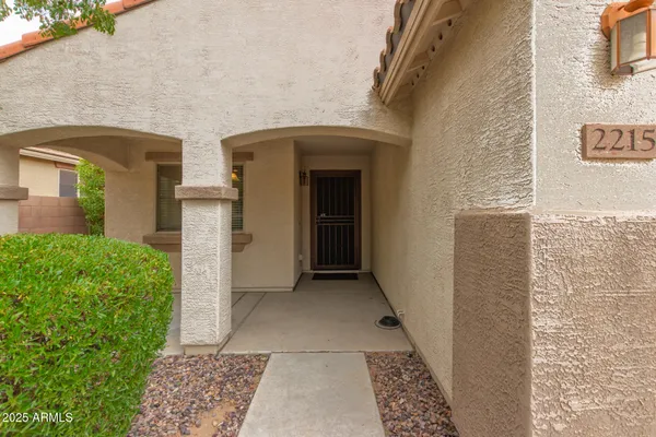 $513,000 | 2215 East Everglade Lane, Gilbert, AZ 85298