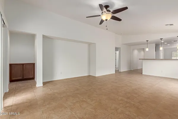 $513,000 | 2215 East Everglade Lane, Gilbert, AZ 85298