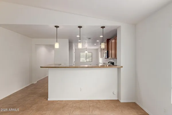 $513,000 | 2215 East Everglade Lane, Gilbert, AZ 85298