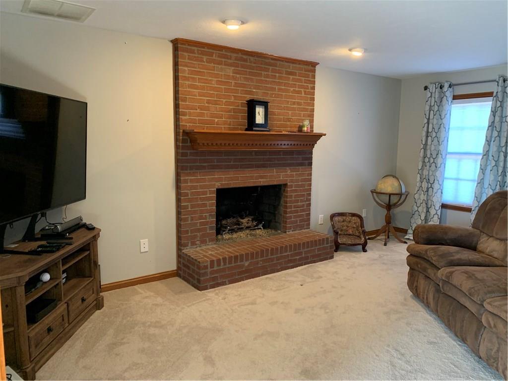 7827 Islay Road Indianapolis, IN 46217 - Photo 8 of 45 Gallery Image 8