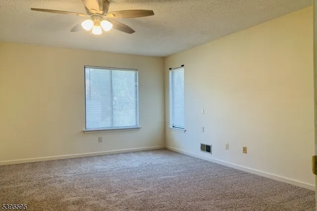 $3,250 | 81 Park Gate Drive, Edison, NJ 08820