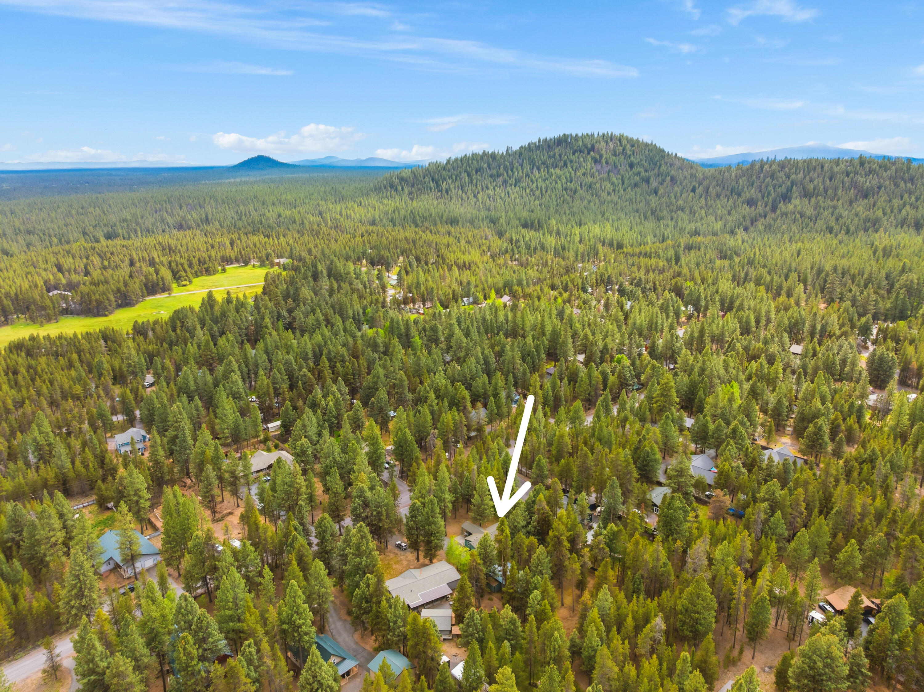 16928 Covina Road Bend, OR 97707 - Photo 46 of 48 a view of lake and mountain