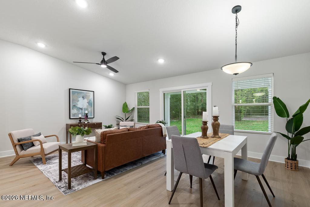 5114 Parete Road South Jacksonville, FL 32218 - Photo 20 of 44 Living/ Dining