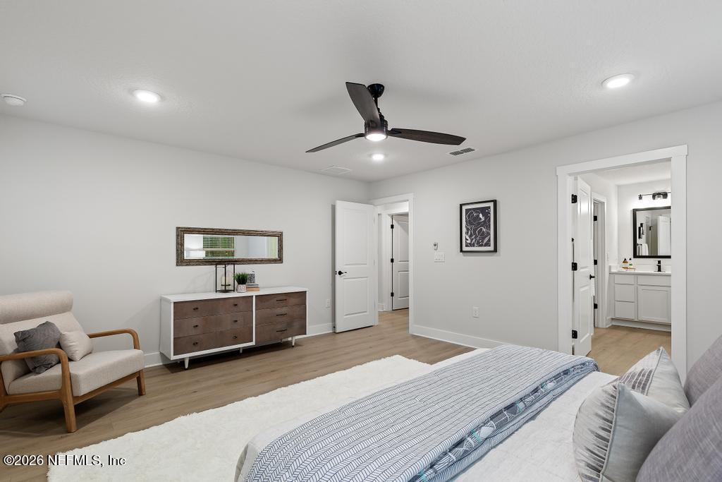 5114 Parete Road South Jacksonville, FL 32218 - Photo 29 of 44 Primary Suite