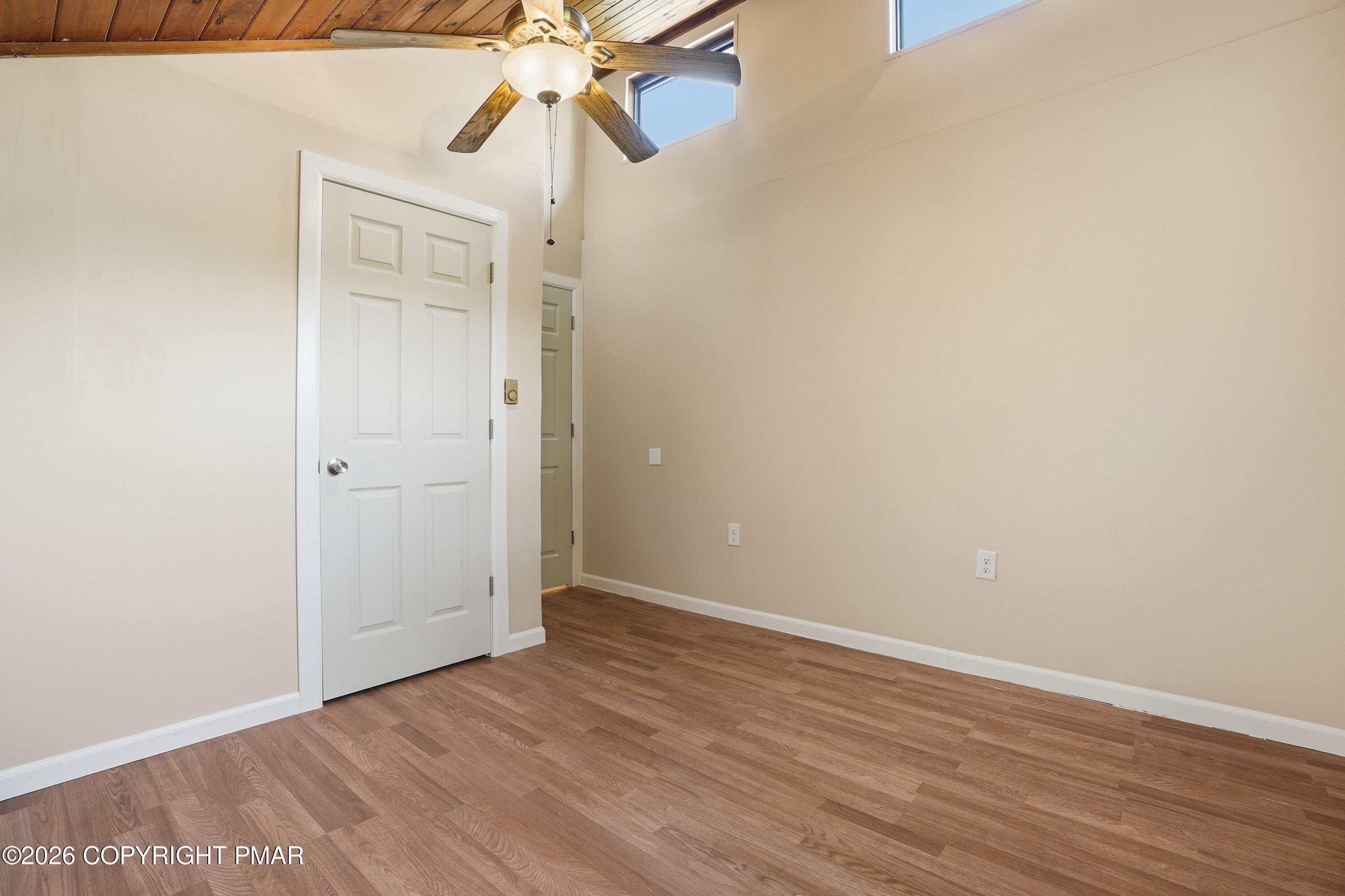 107 Morris Place Bushkill, PA 18324 - Photo 30 of 52 Bedroom