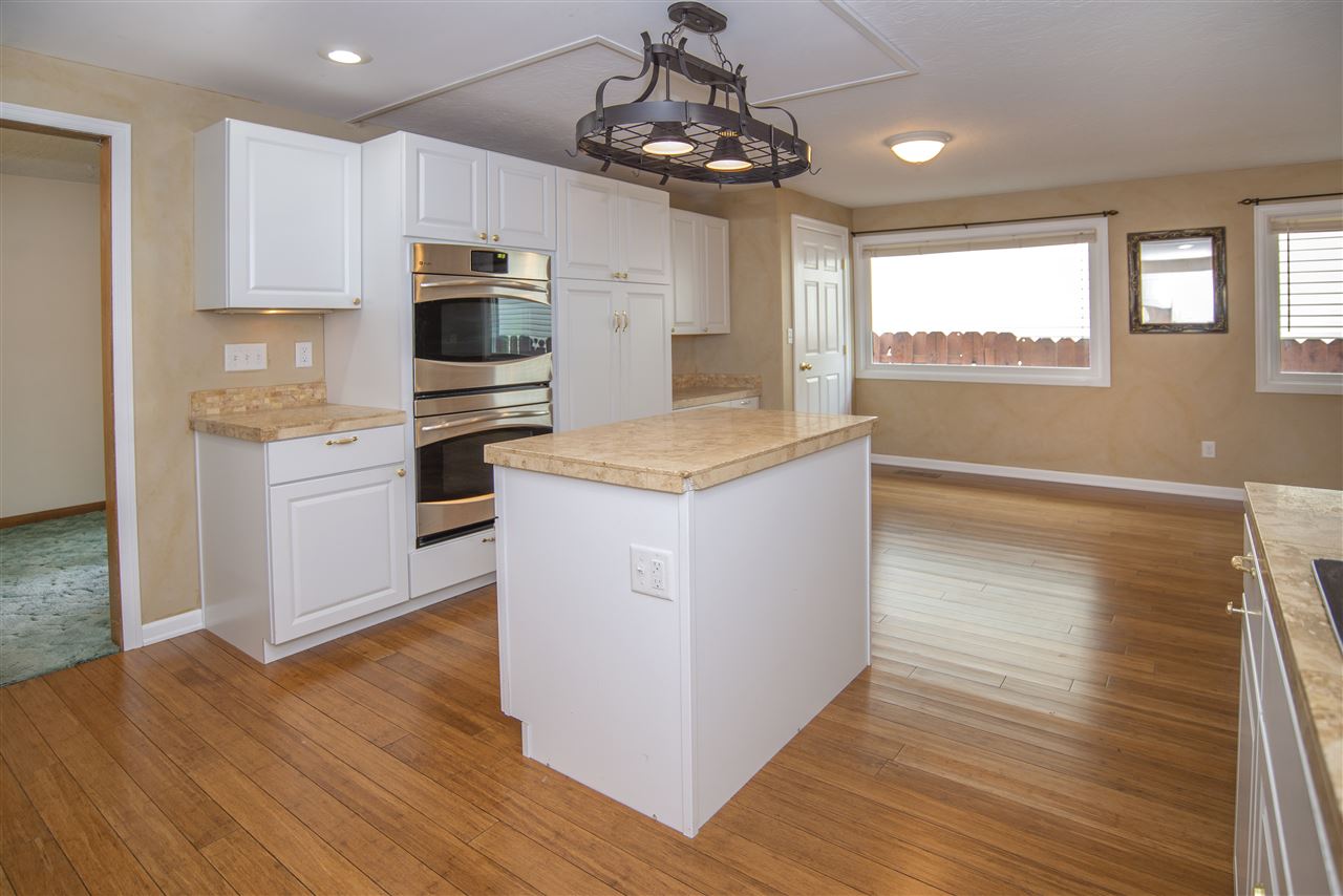 607 South McDonald Road Spokane Valley, WA 99216 - Photo 11 of 20