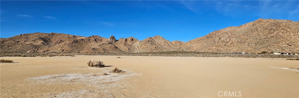 0 Syracuse Road Lucerne Valley, CA 92356 - Photo 2 of 5 Facing North