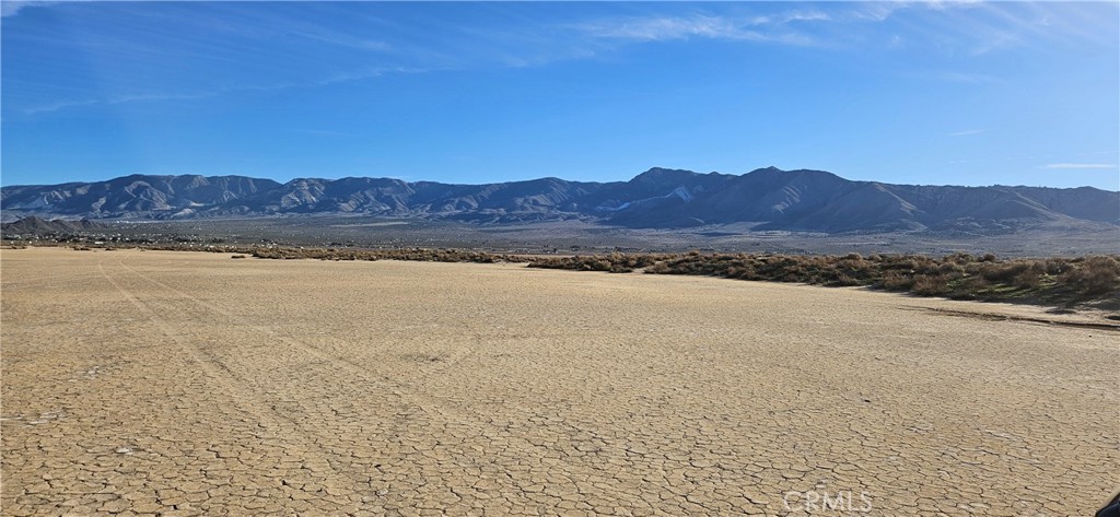0 Syracuse Road Lucerne Valley, CA 92356 - Photo 4 of 5 Facing South, view of mountains