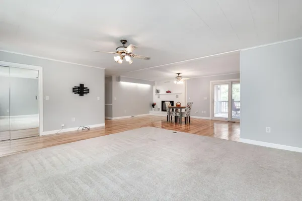$374,900 | 7200 East 150th Street North, Grovertown, IN 46531