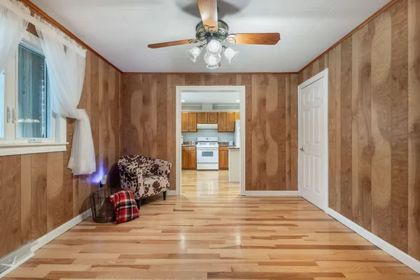 $374,900 | 7200 East 150th Street North, Grovertown, IN 46531