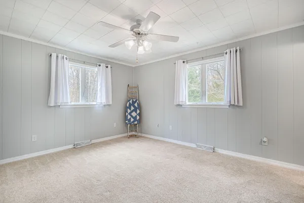 $374,900 | 7200 East 150th Street North, Grovertown, IN 46531