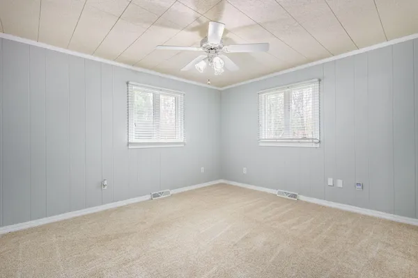$374,900 | 7200 East 150th Street North, Grovertown, IN 46531