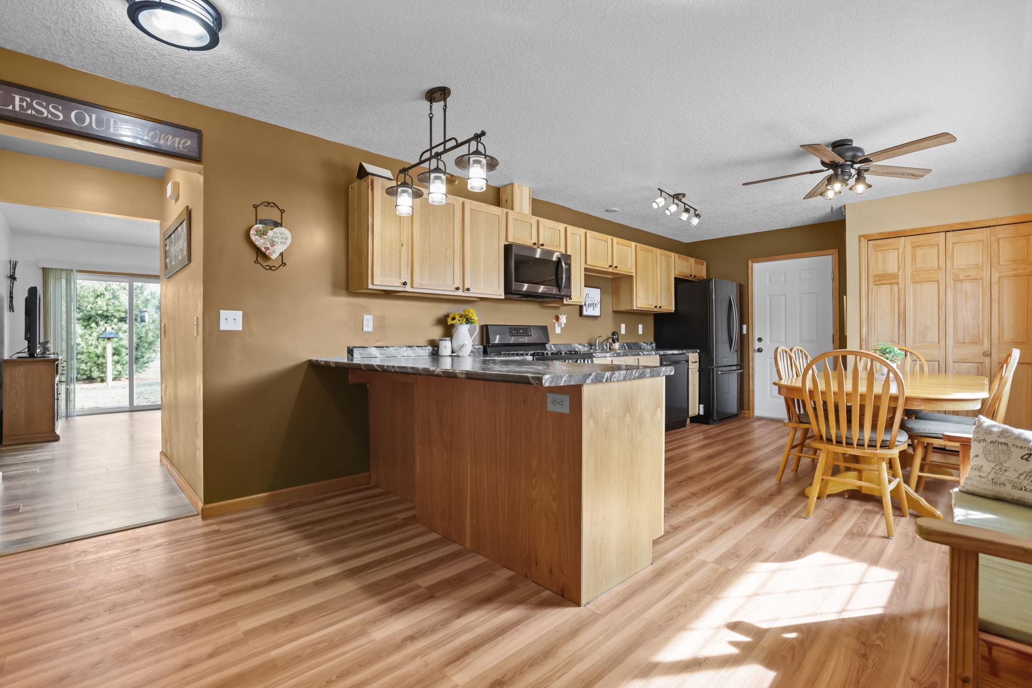 27924 Marget Lake Road Northwest Isanti, MN 55040 - Photo 11 of 31