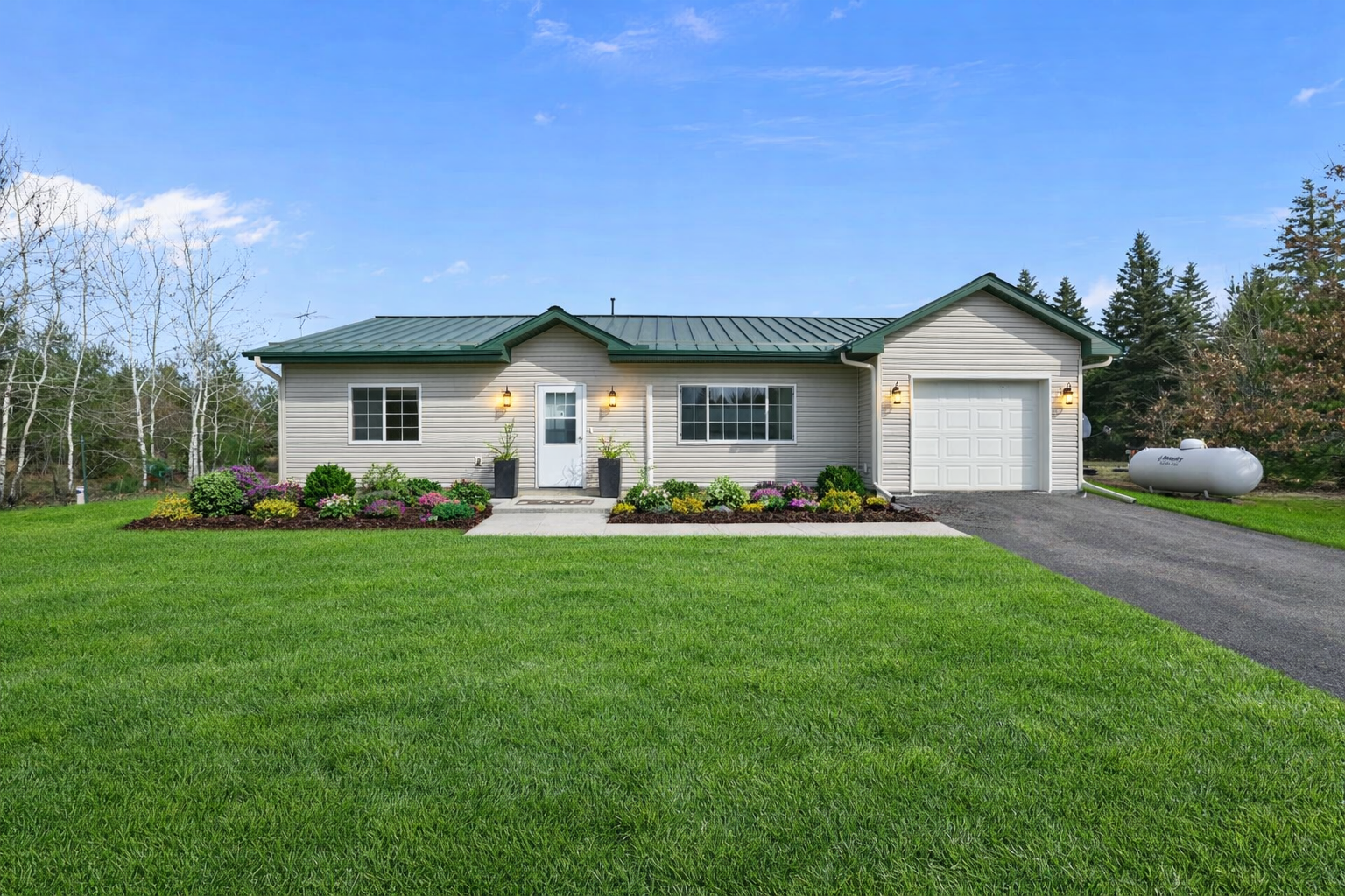 27924 Marget Lake Road Northwest Isanti, MN 55040 - Photo 4 of 31