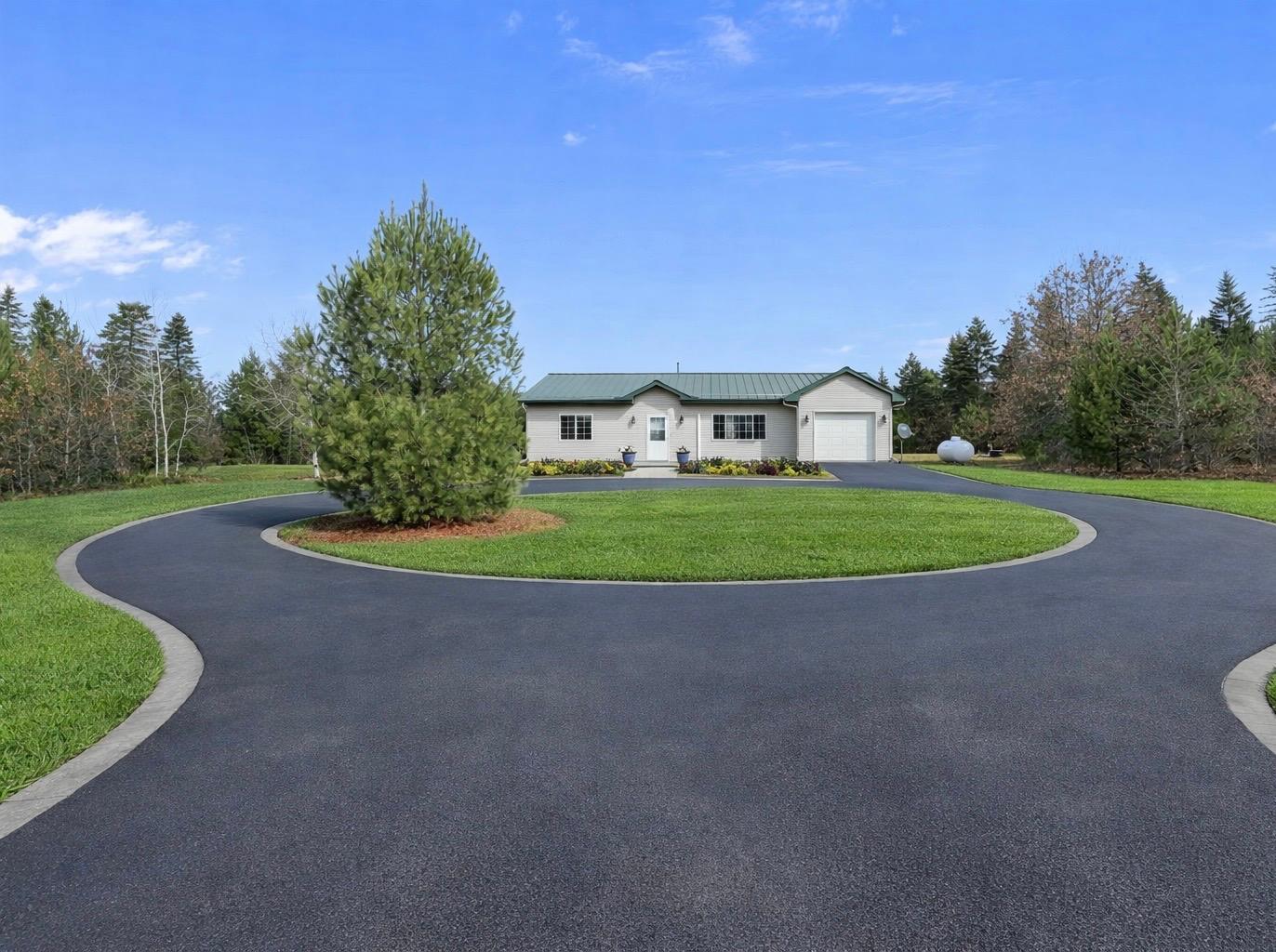 27924 Marget Lake Road Northwest Isanti, MN 55040 - Photo 6 of 31