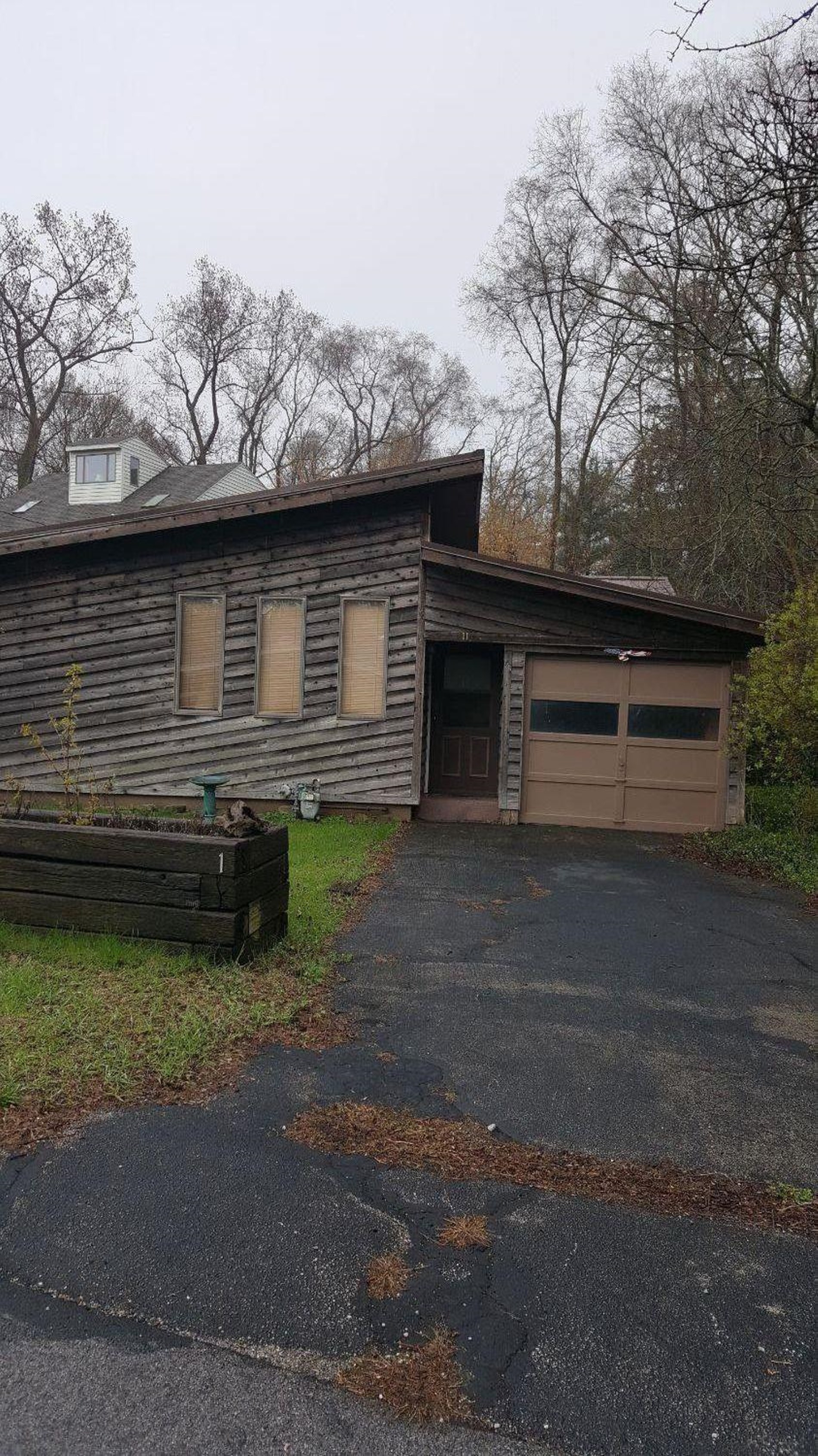 11 Ogden Road Portage, IN 46368 - Photo 1 of 7 1900x3380