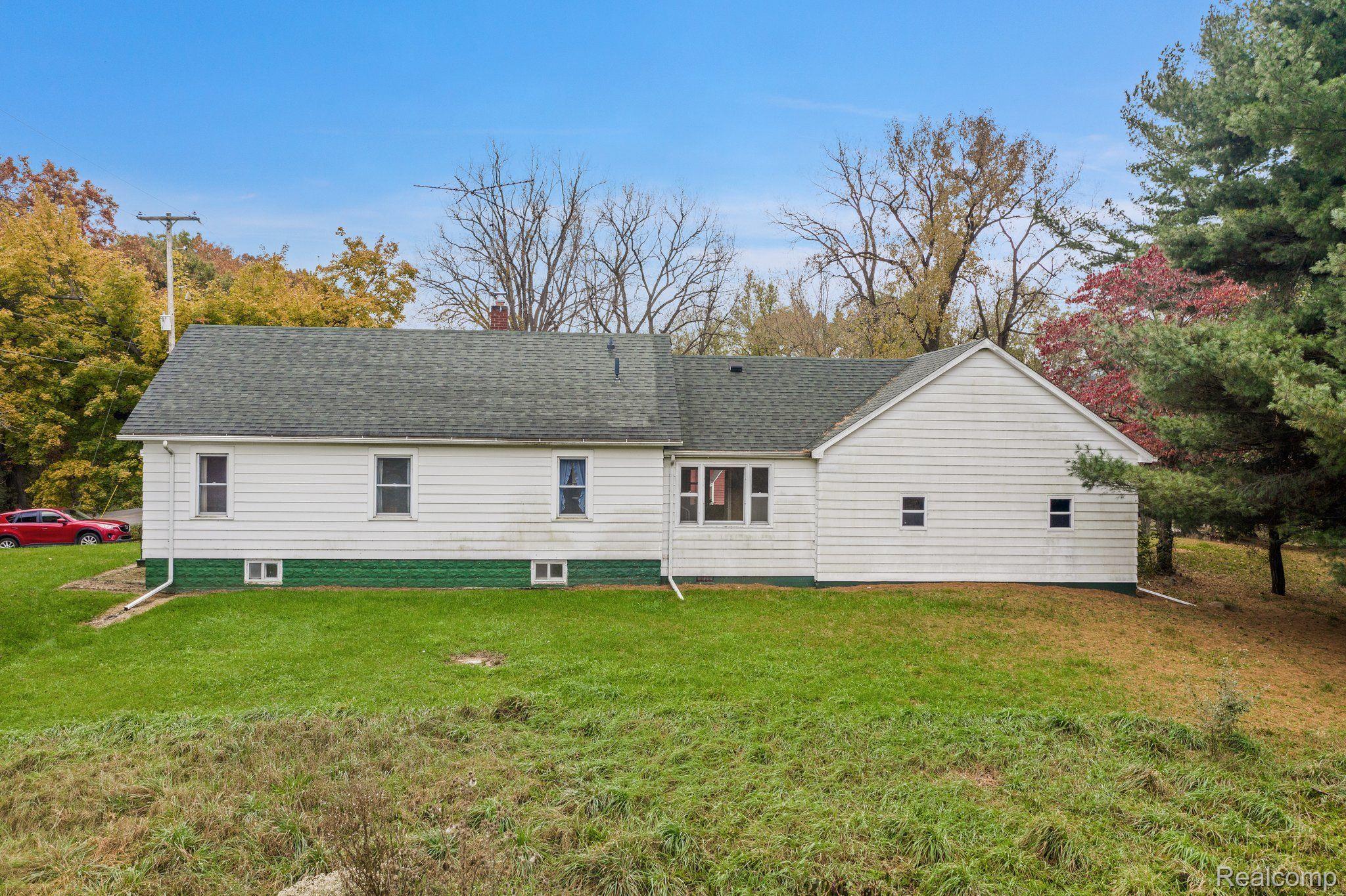 2658 Hawkins Road Jackson, MI 49201 - Photo 30 of 32 Gallery Image 30