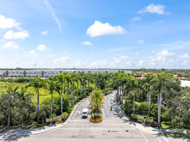 $2,700 | 297 Lake Monterey Circle, Boynton Beach, FL 33426