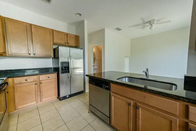 $2,700 | 297 Lake Monterey Circle, Boynton Beach, FL 33426